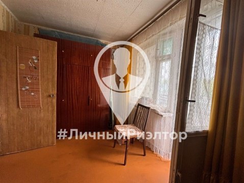 3-к квартира, 4/5 эт., 52м²