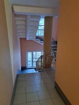 3-к квартира, 3/9 эт., 72м²