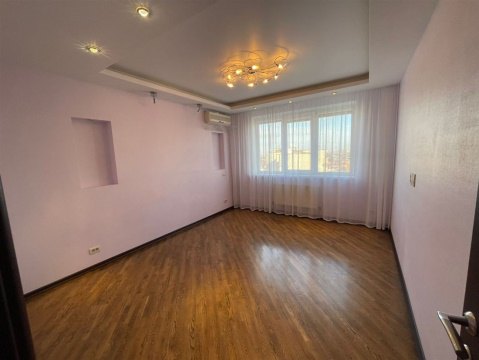 2-к квартира, 14/18 эт., 67м²