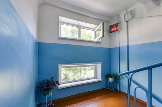 2-к квартира, 4/5 эт., 55м²