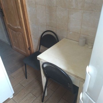 2-к квартира, 4/5 эт., 42м²