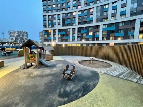 1-к квартира, 1/18 эт., 33м²