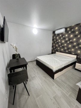 Дом 35м², участок 6 сот.
