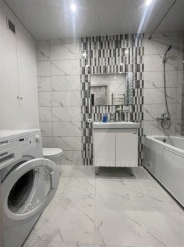 1-к квартира, 10/25 эт., 40м²