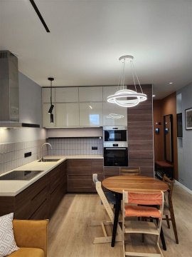 3-к квартира, 7/24 эт., 71м²