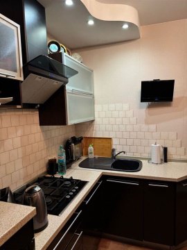 2-к квартира, 8/10 эт., 55м²