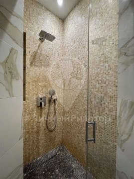 1-к квартира, 15/15 эт., 200м²