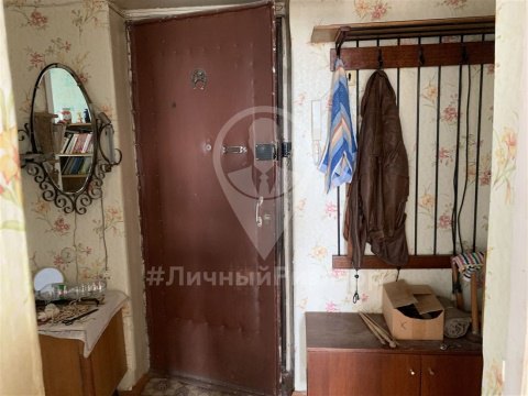 2-к квартира, 7/10 эт., 42м²