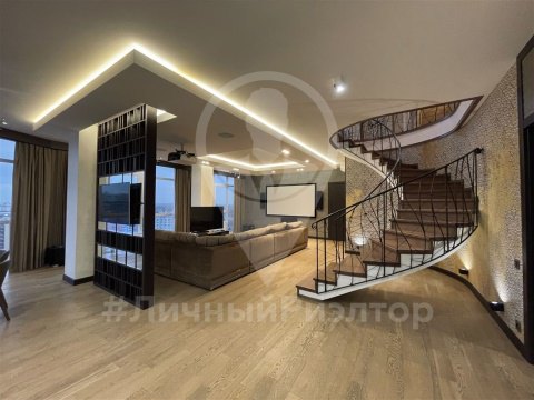 1-к квартира, 15/15 эт., 200м²