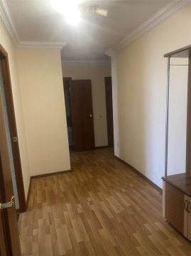 2-к квартира, 2/4 эт., 50м²