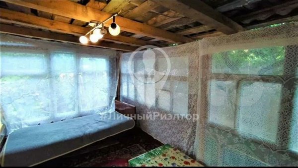 Дом 40м², участок 1 631 сот.
