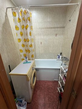 1-к квартира, 5/10 эт., 40м²