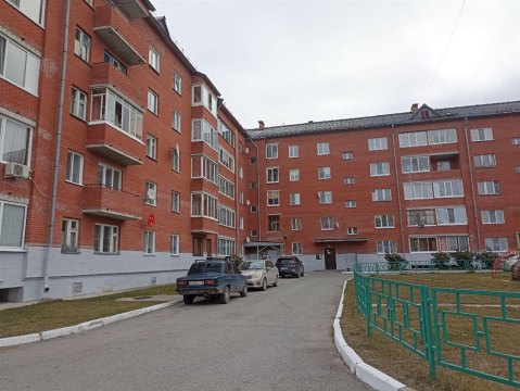 2-к квартира, 5/5 эт., 47м²