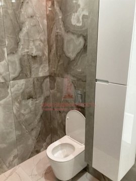 2-к квартира, 8/12 эт., 47м²