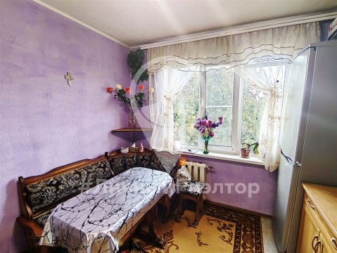 2-к квартира, 5/5 эт., 47м²
