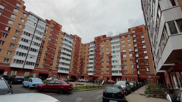 2-к квартира, 2/9 эт., 59м²