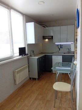 2-к квартира, 2/8 эт., 51м²