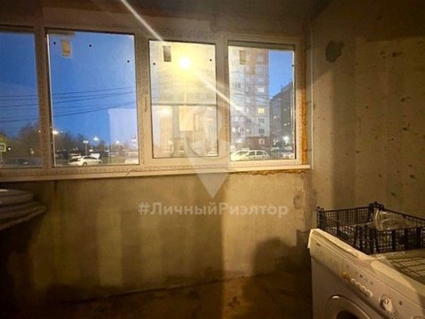 1-к квартира, 1/10 эт., 38м²