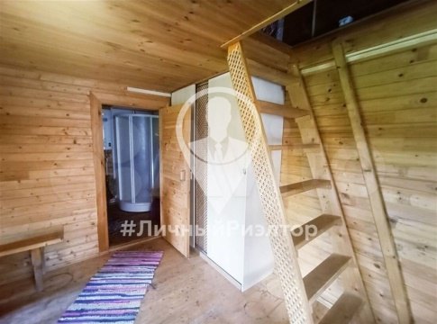 Дом 270м², участок 24 сот.