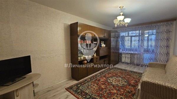 3-к квартира, 3/3 эт., 60м²