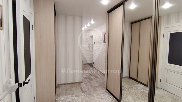 2-к квартира, 1/2 эт., 43м²