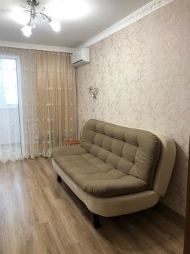 2-к квартира, 10/12 эт., 52м²