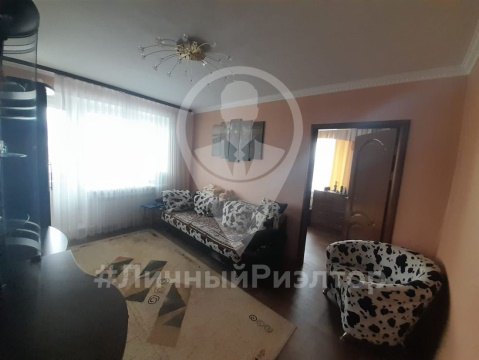 3-к квартира, 5/5 эт., 50м²