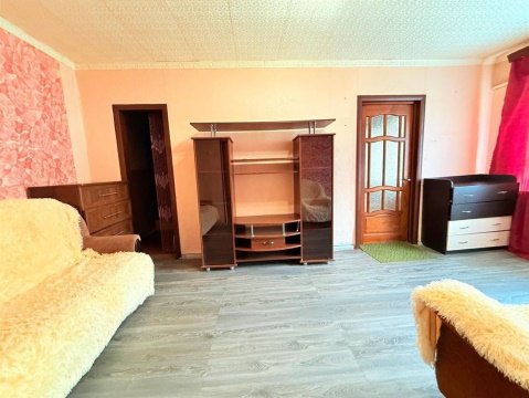 2-к квартира, 1/2 эт., 41м²