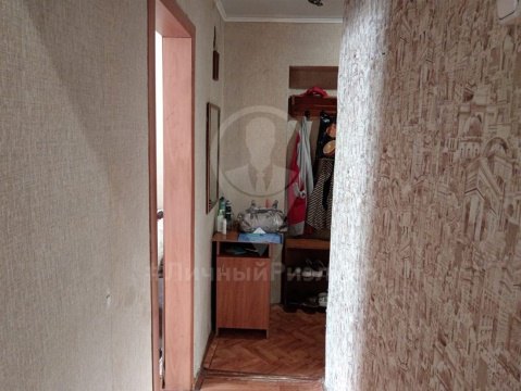 2-к квартира, 1/2 эт., 26м²