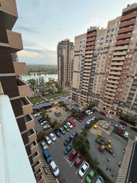1-к квартира, 11/22 эт., 37м²