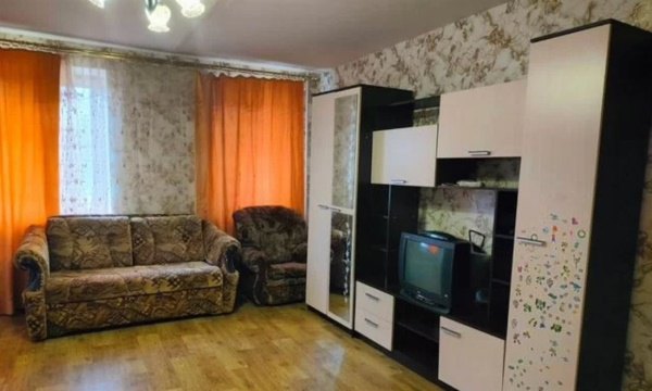 2-к квартира, 3/9 эт., 74м²