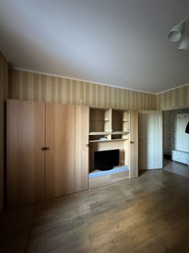 2-к квартира, 3/16 эт., 67м²