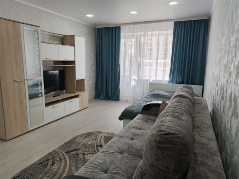 1-к квартира, 1/5 эт., 38м²
